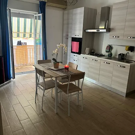 Lägenhet Casa Sole Sofie Aci Catena