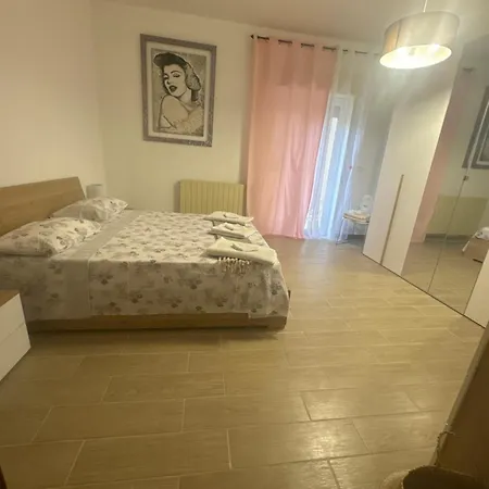 Casa Sole Sofie * Aci Catena