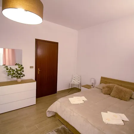 Casa Sole Sofie * Aci Catena
