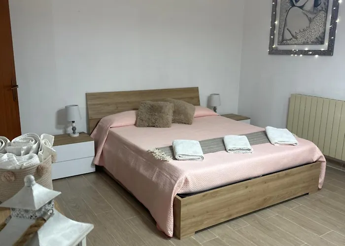 Casa Sole Sofie Апартаменты Aci Catena